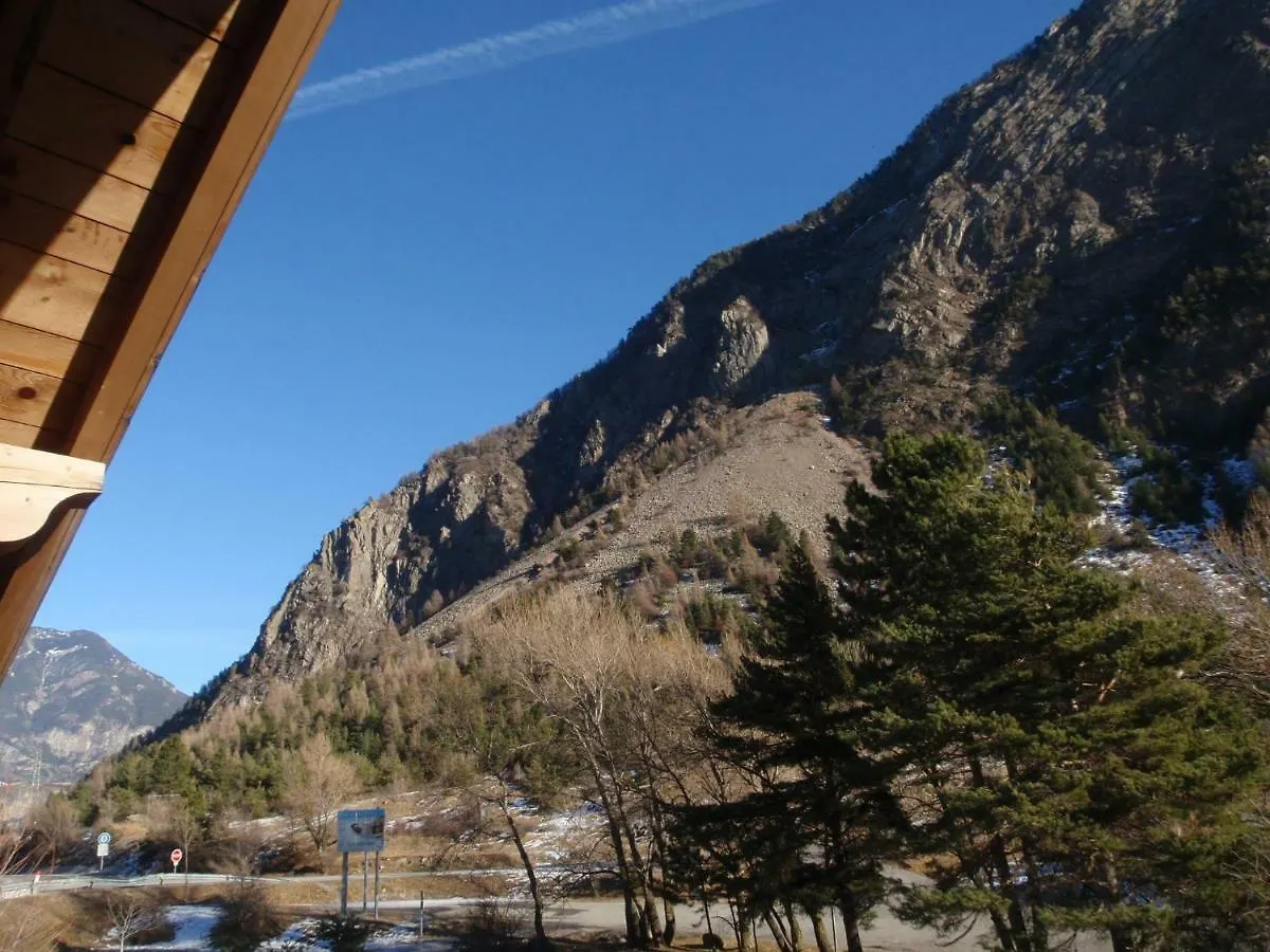 Apartment Le Chalet Du Sersas Saint-Clement sur Durance France
