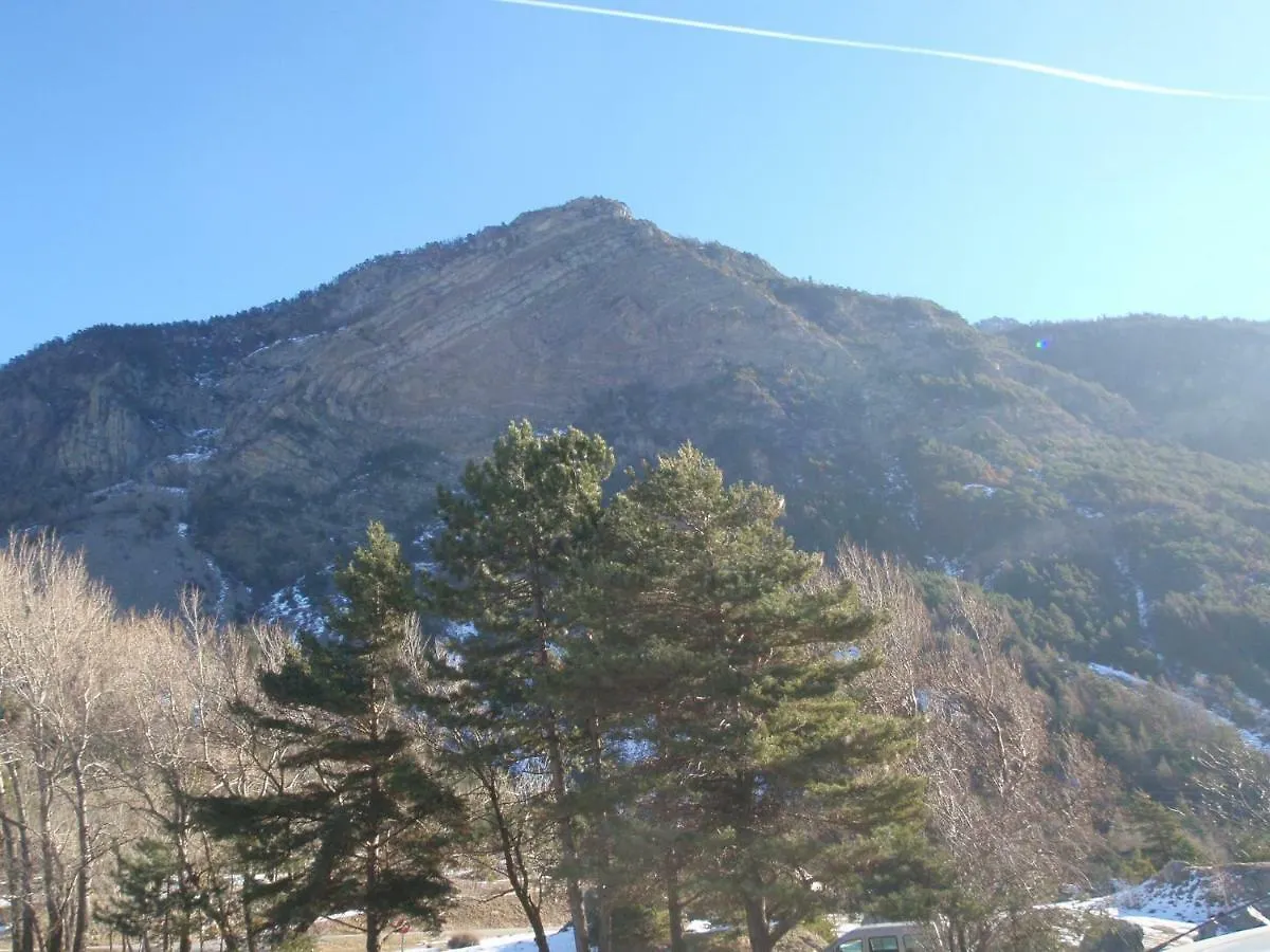 Le Chalet Du Sersas Saint-Clement sur Durance