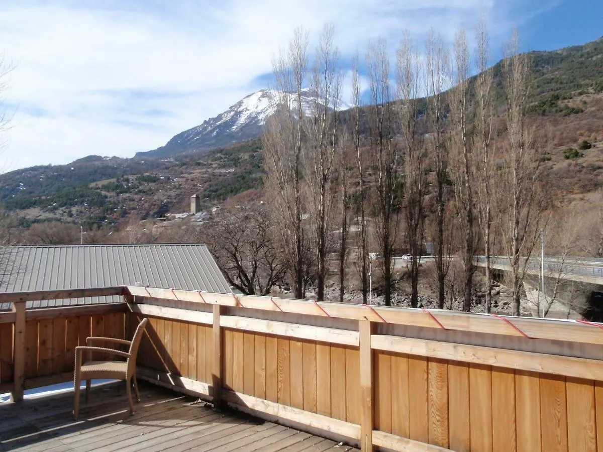 Apartment Le Chalet Du Sersas Saint-Clement sur Durance