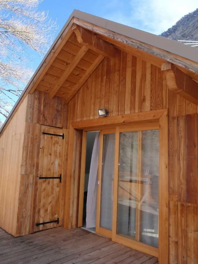 Apartment Le Chalet Du Sersas Saint-Clement sur Durance France