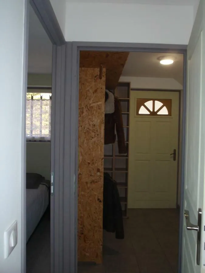 Le Chalet Du Sersas Saint-Clement sur Durance